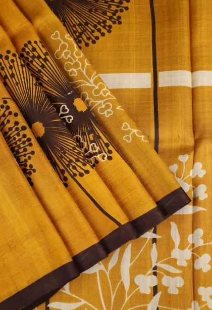 Gold Soft Silk Sarees Without Zari With Flower Mottif