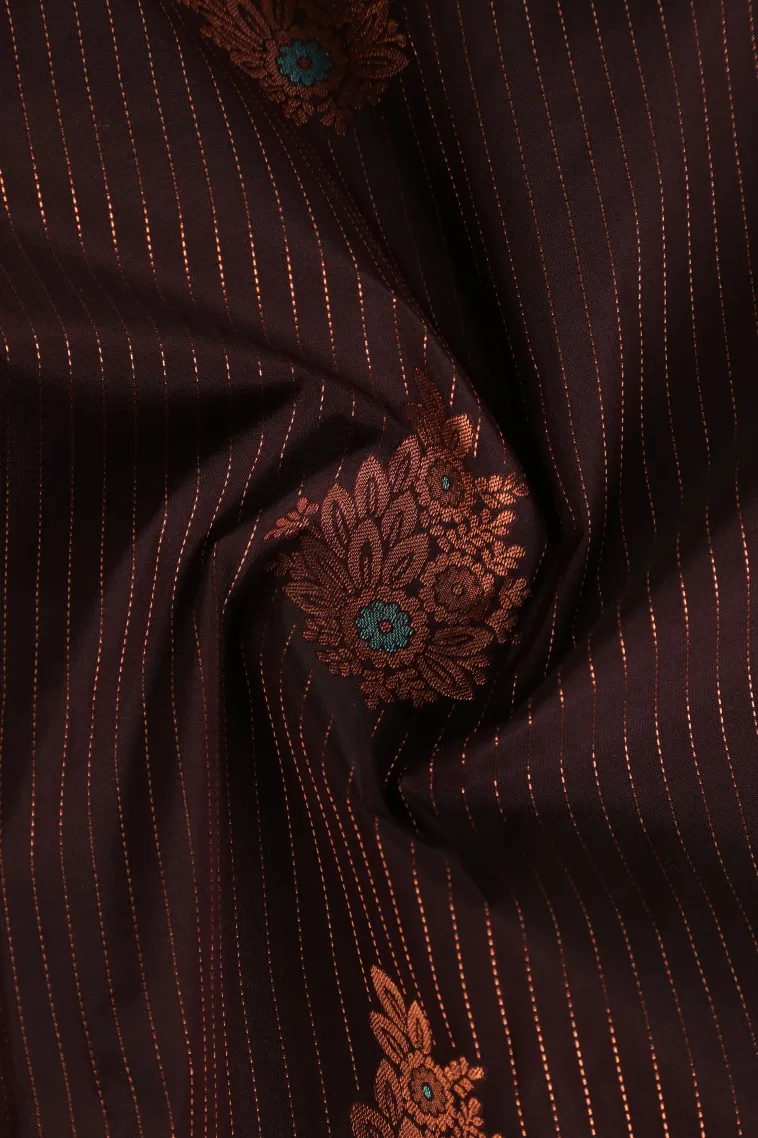 Merlot Red Visiri Madippu Silk Sarees with Copper Zari Straipes And Puttas view 4
