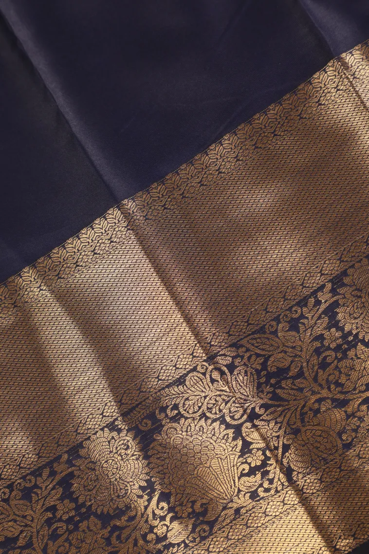 Indigo Blue Apoorva Silk Sarees with Gold Zari Small Checks Pattern view 3