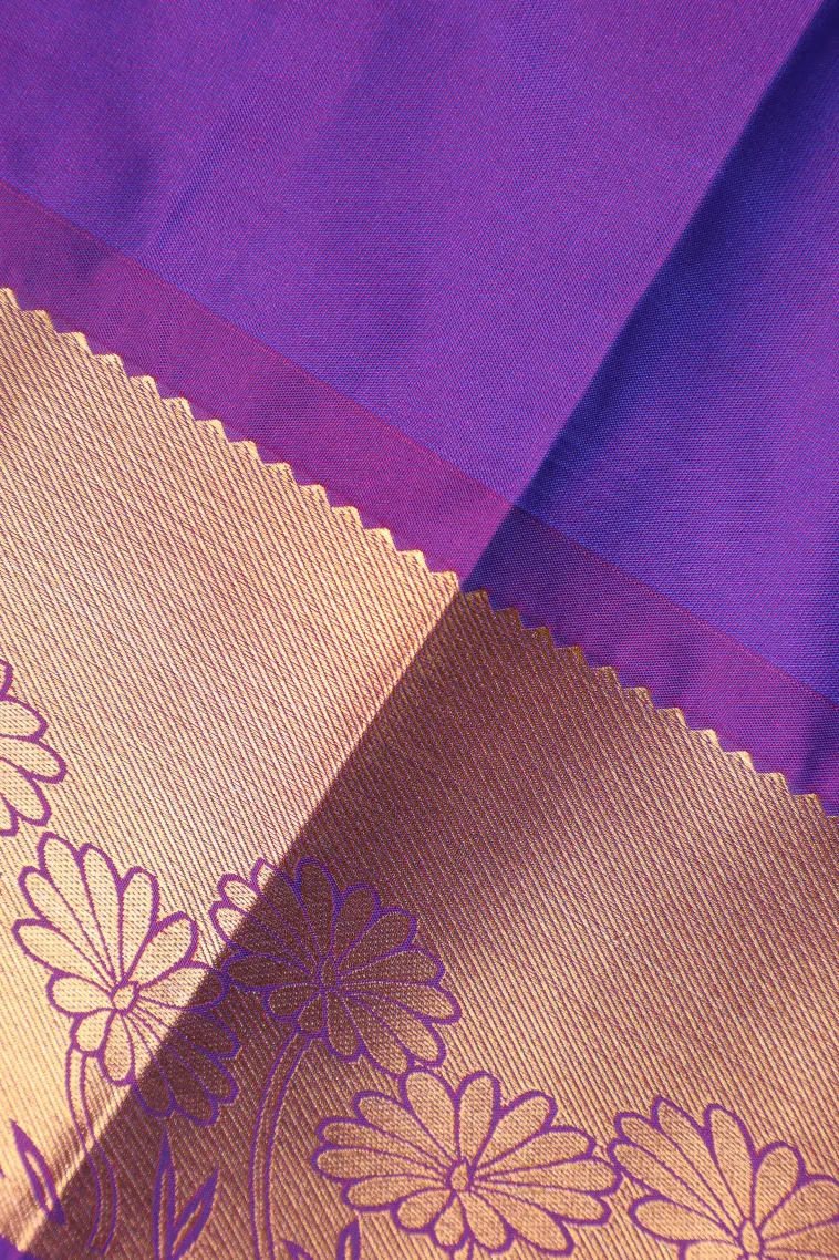 Cerulean Blue Visiri Madippu Silk Sarees with Gold Zari Straipes And Puttas view 3