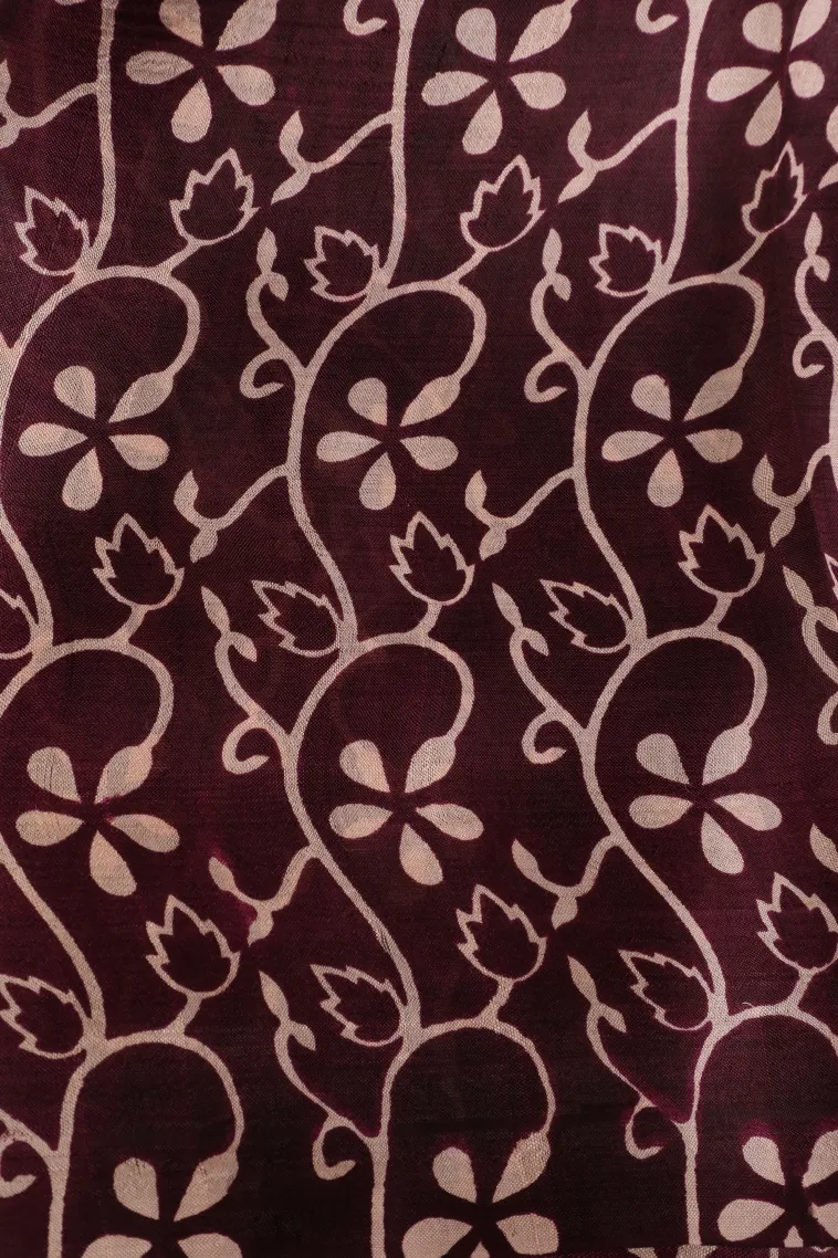 Cream White Soft Silk Sarees Without Zari With Floral Patterns view 3
