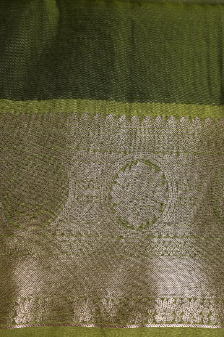 Eel Black Soft Silk Saree with Gold Zari Flower Mottif view 3