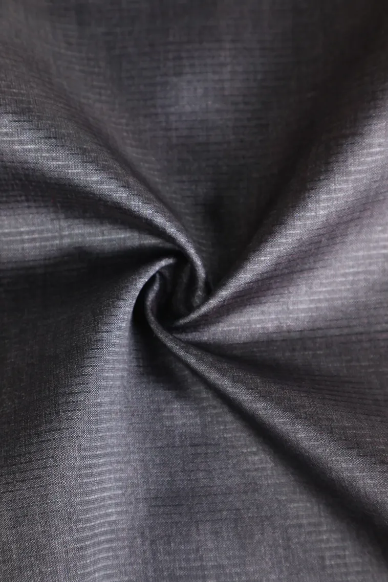 Abbey Black Tussar Saree with Gold Zari Animal Mottif view 4