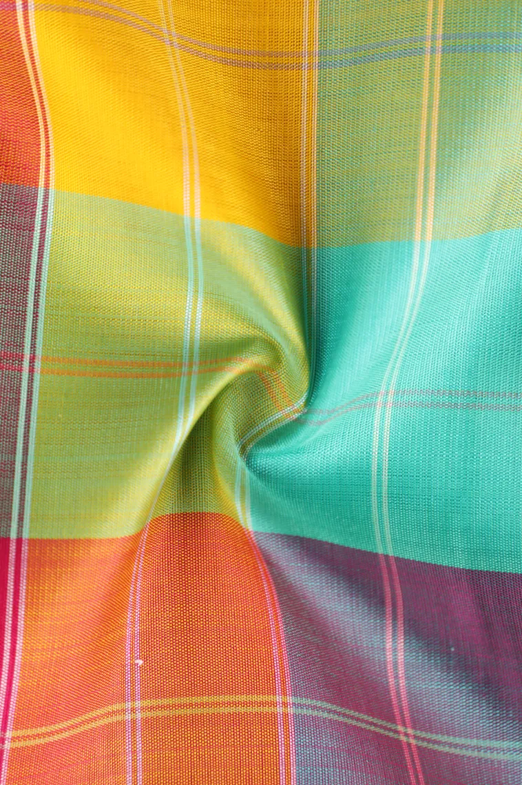 Magenta Pink Kanchipuram Silk Sarees with Gold Zari Checks view 4