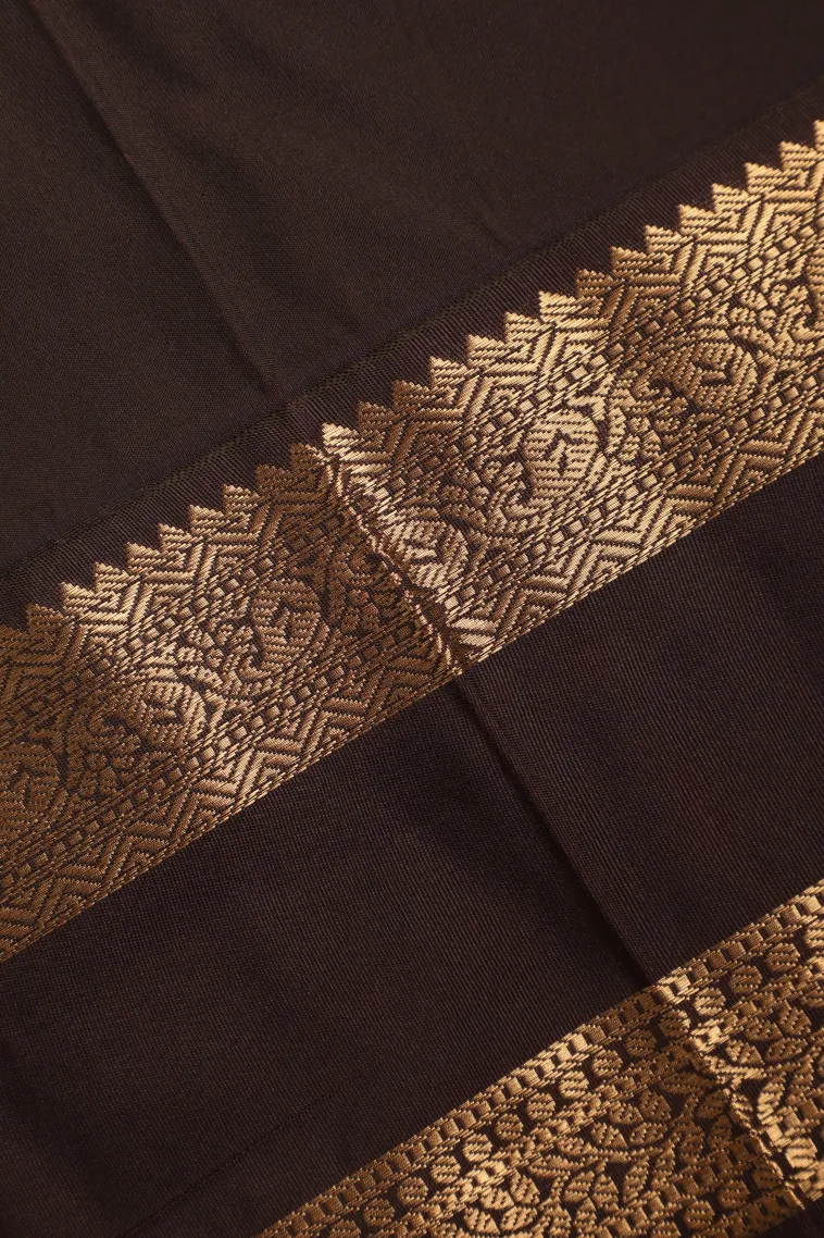 Olive Green Visiri Madippu Silk Sarees with Copper Zari Straipes And Puttas view 3
