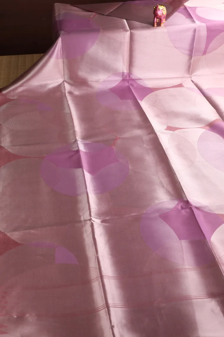 Magenta Purple Jute Sarees with Silver Zari Geometric Shapes view 2