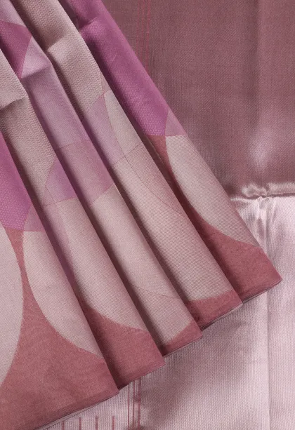 Magenta Purple Jute Sarees with Silver Zari Geometric Shapes