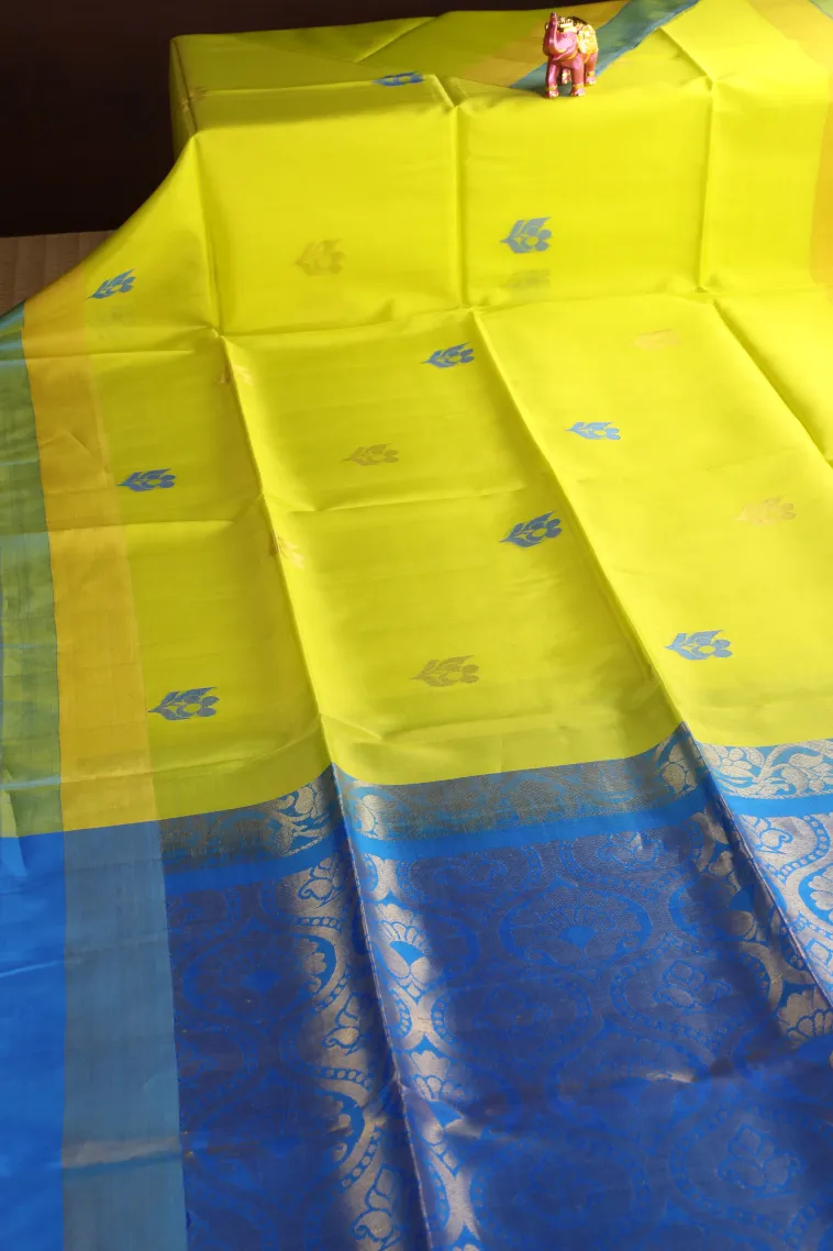 Lime Green Soft Silk Saree with Gold Zari Buttis (small Dots Or Motifs) view 2