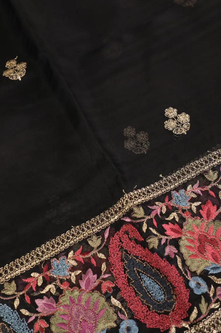 Asphalt Black Organza Saree with Thread Zari Flower Mottif view 3
