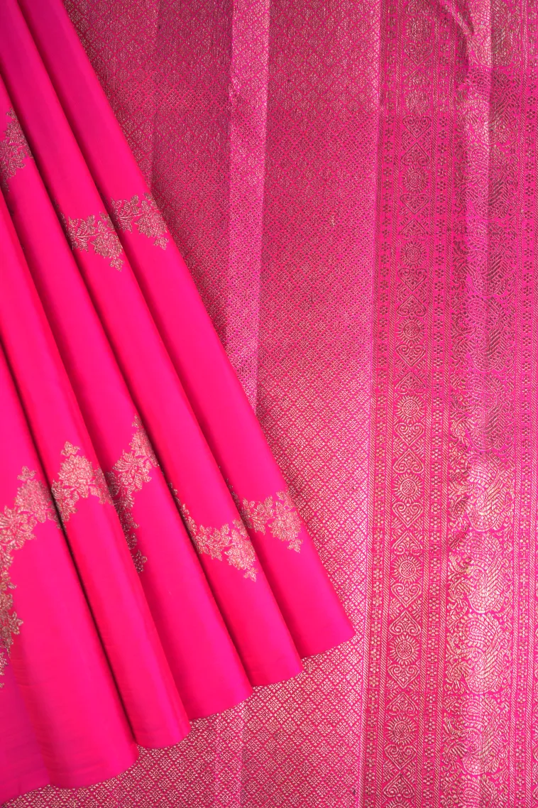 Magenta Pink Kanchipuram Silk Sarees with Gold And Silver Zari Neckless Pattern
