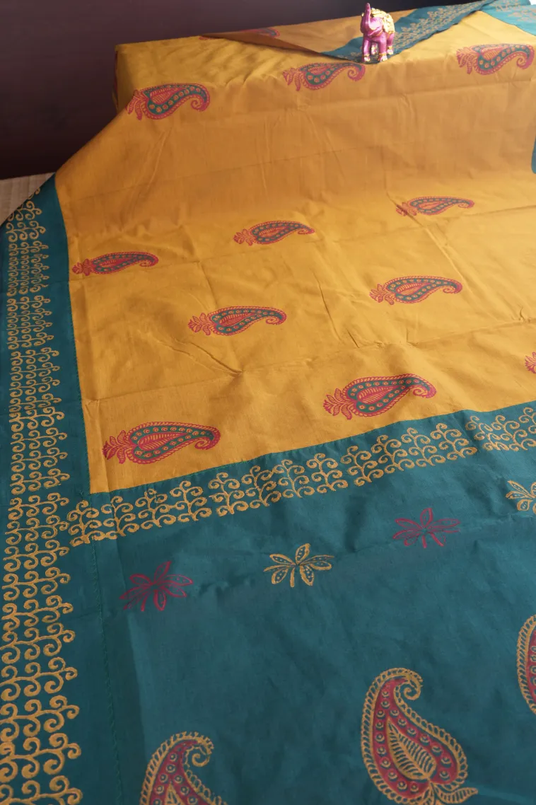 Gold Poly Cotton Sarees Without Zari With Mango Puttas view 2