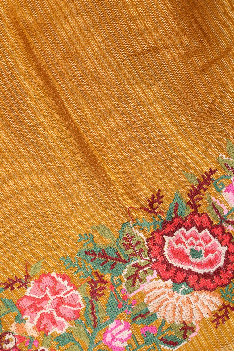 Gold Banaras Sarees with Gold And Silver Zari Stripes view 3