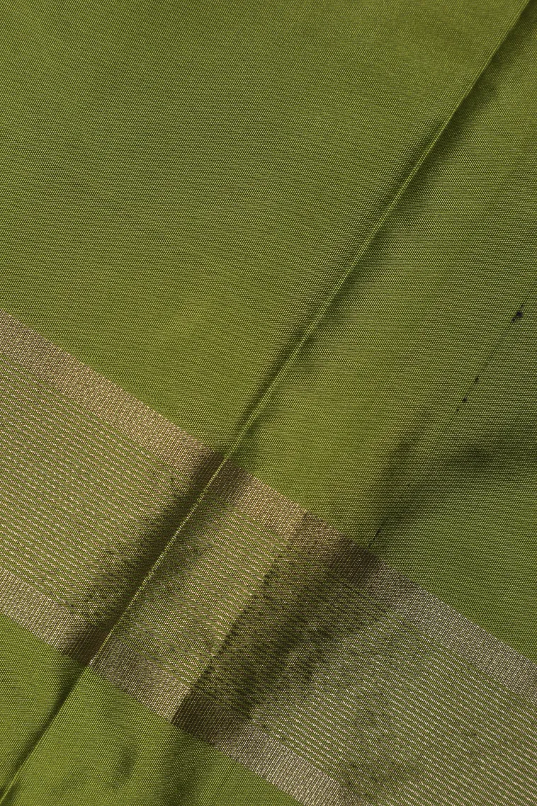 Grape Purple Arani Silk Sarees with Gold Zari Small Checks Pattern view 3