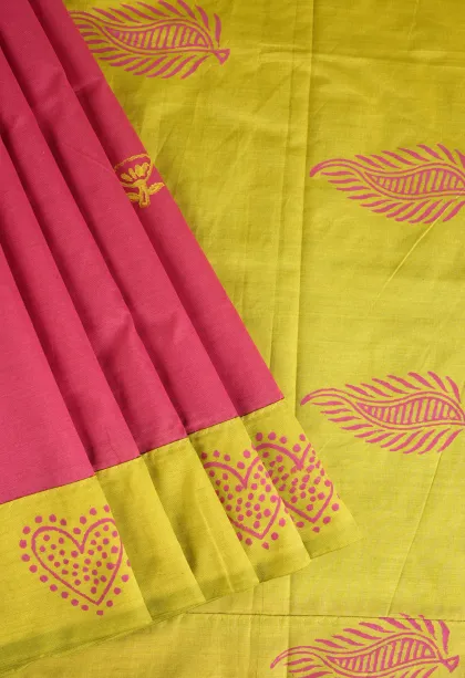 Bubblegum Pink Poly Cotton Sarees Without Zari With Flower Mottif