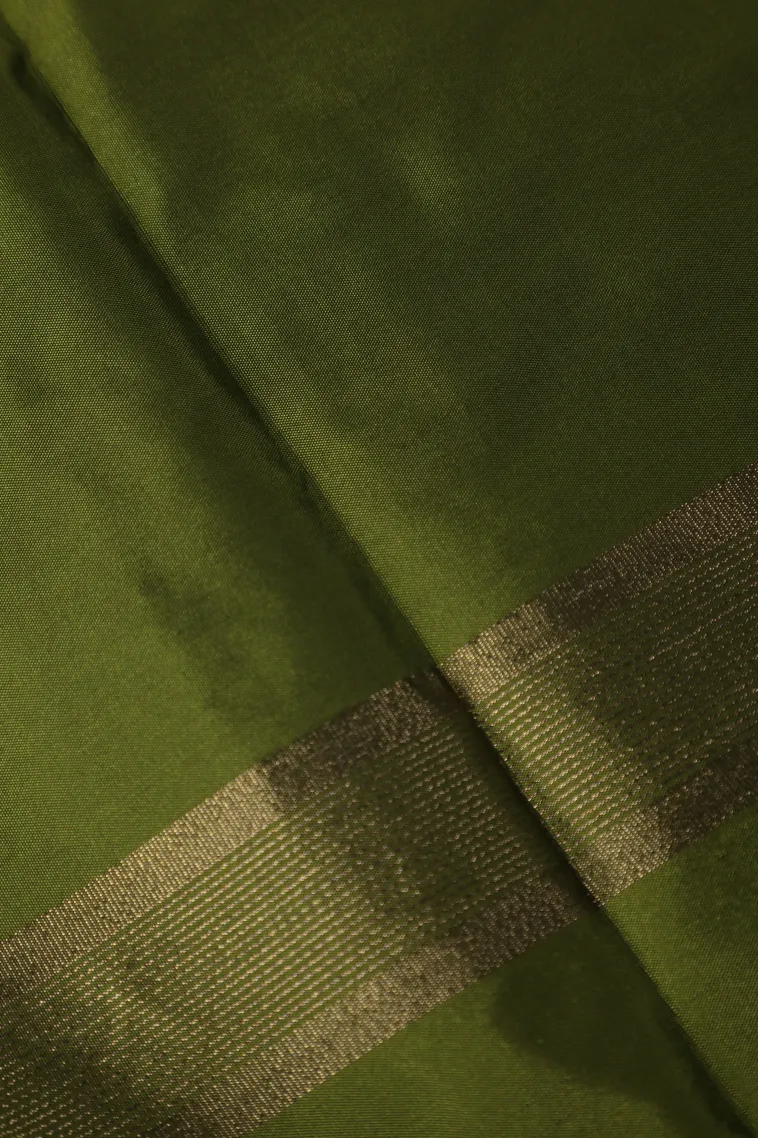 Mauve Purple Arani Silk Sarees with Gold Zari Small Checks Pattern view 3