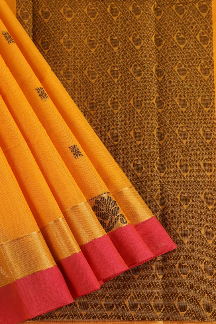 Latte Yellow Kanchi Cotton Sarees Without Zari With Buttis (small Dots Or Motifs)
