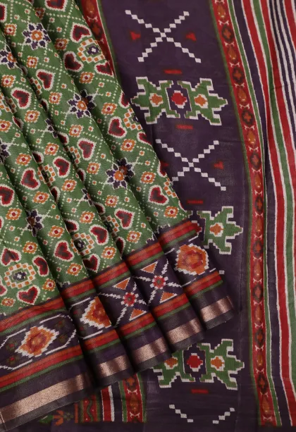 Pine Green Chanderi Cotton Sarees with Gold Zari Geometric Shapes