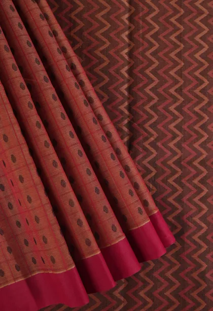 Peach Pink Kanchi Cotton Sarees Without Zari With Checks And Puttas