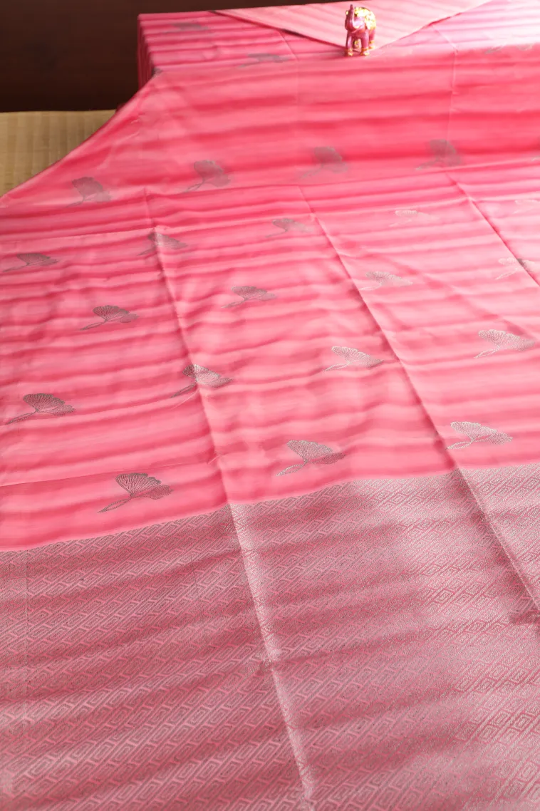 Rose Pink Soft Silk Saree with Antic Zari Flower Mottif view 2