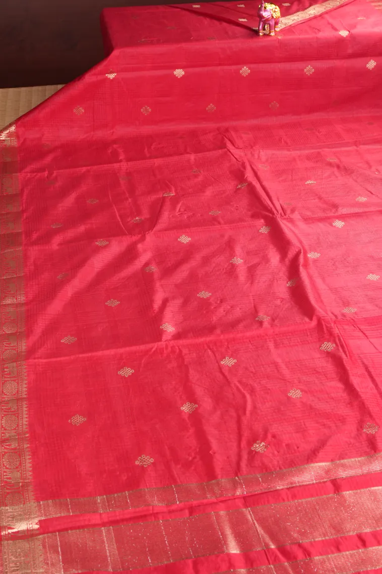 Rose Red Raw Silk Sarees with Gold Zari Rangoli Pattren view 2