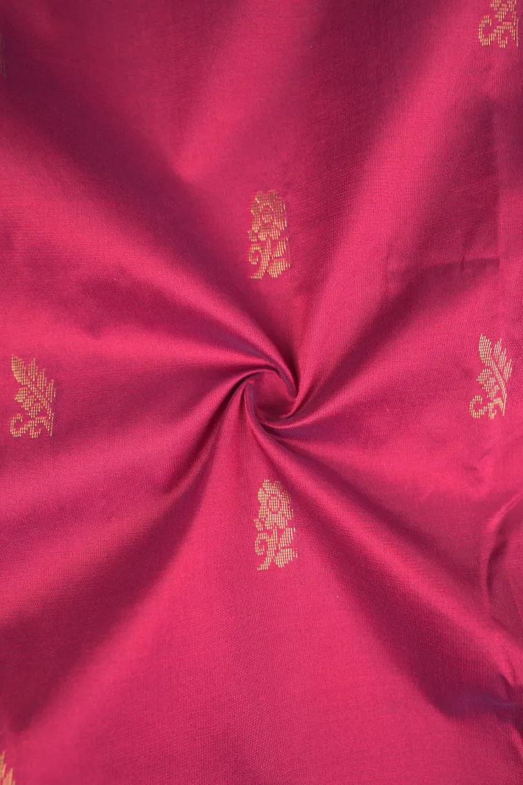 Apple Red Soft Silk Saree with Gold Zari Flower Mottif view 4