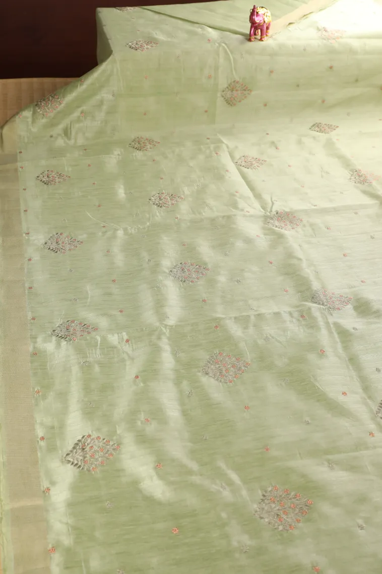 Pistachio Green Raw Silk Sarees with Thread Zari Flower Mottif view 2
