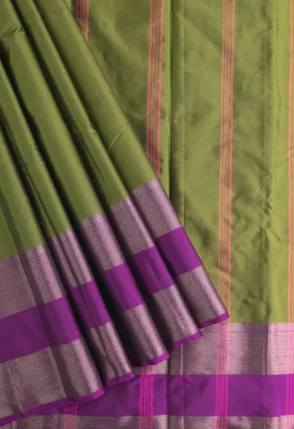 Moccon Green Arani Silk Sarees with Gold Zari Plain