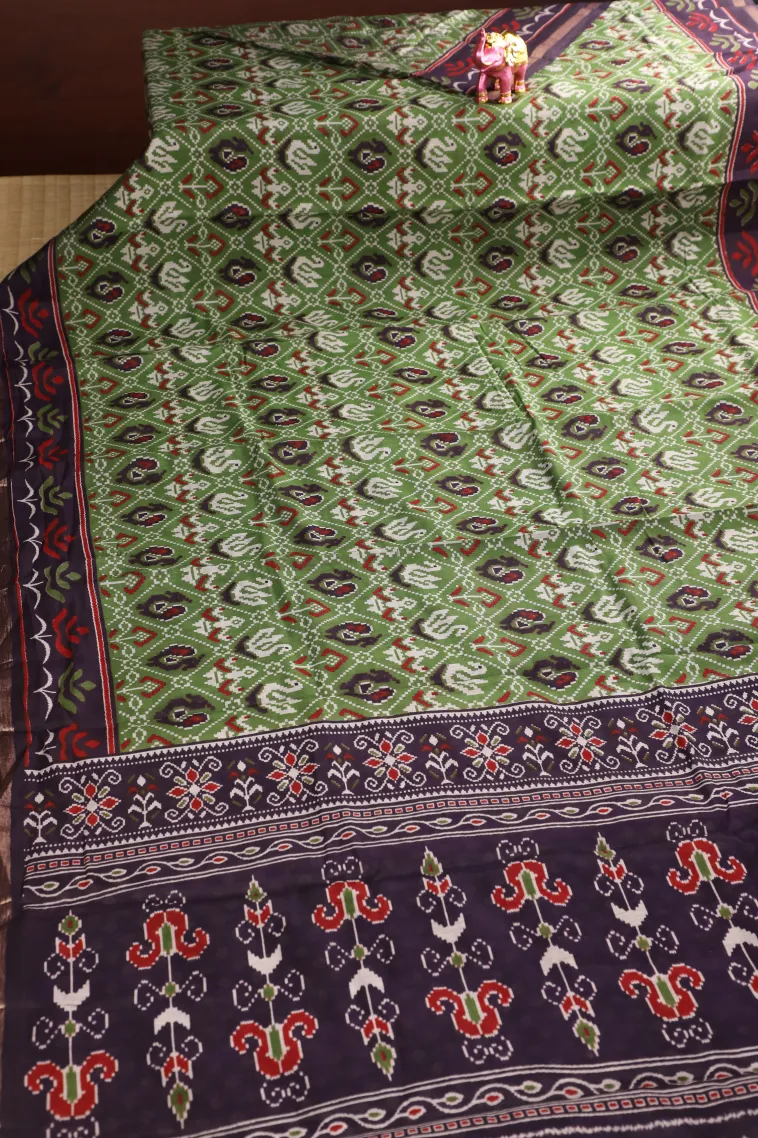 Paris Green Chanderi Cotton Sarees with Gold Zari Birds Mottif view 2