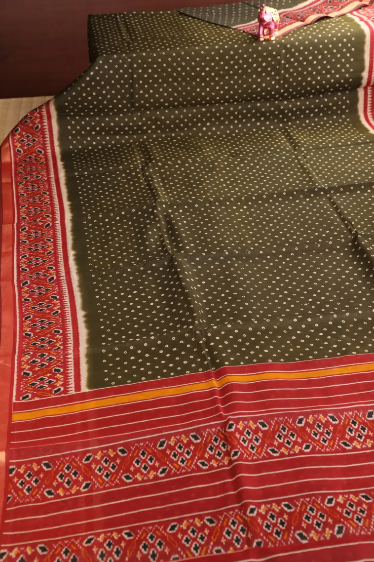 Seaweed Green Chanderi Cotton Sarees Without Zari With Pathik Motifs view 2