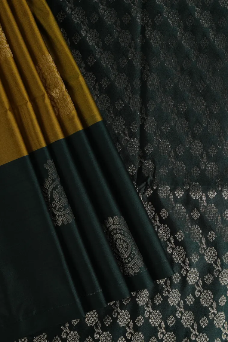 Rich Gold Soft Silk Saree with Gold Zari Tree Mottif