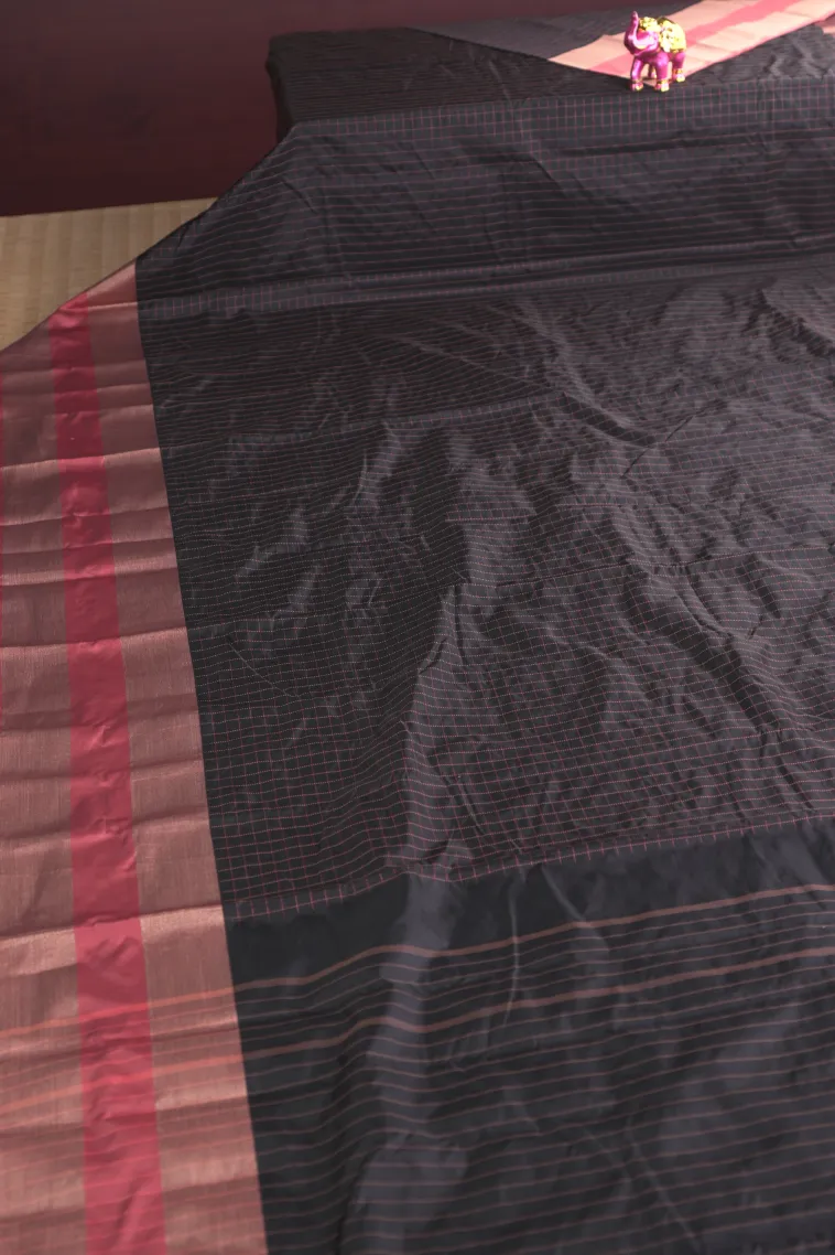 Eel Black Arani Silk Sarees with Gold Zari Small Checks Pattern view 2