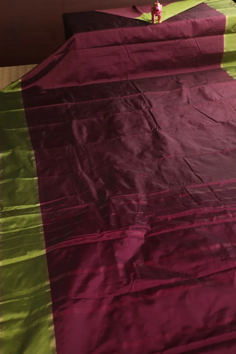 Berry Red Arani Silk Sarees with Gold Zari Small Checks Pattern view 2