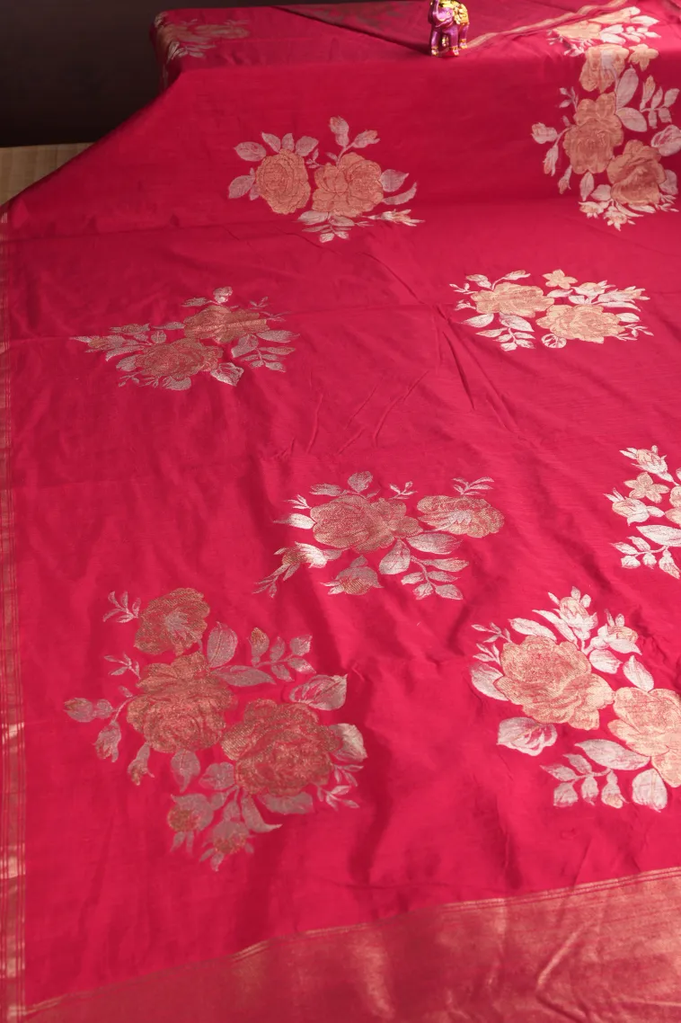 Punch Pink Jute Sarees with Gold And Silver Zari Flower Mottif view 2