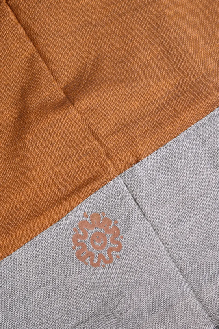 Gray Black Poly Cotton Sarees Without Zari With Rangoli Pattren view 3
