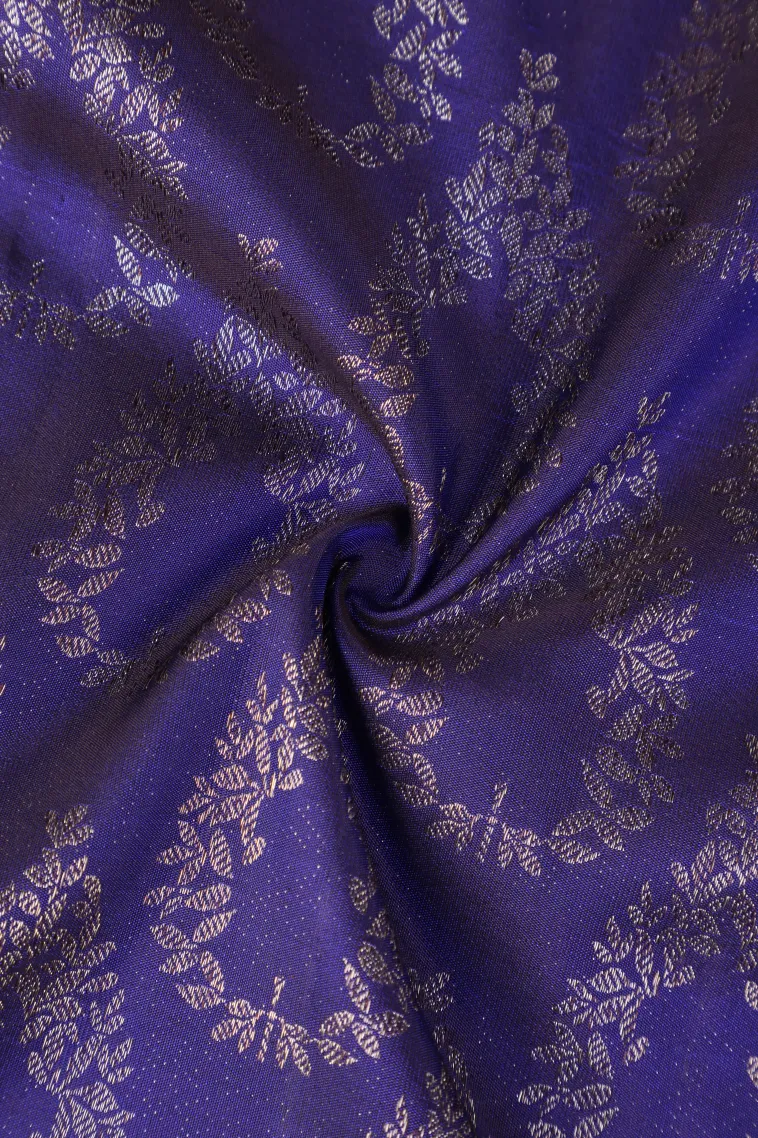Indigo Blue Kanchipuram Silk Sarees with Antic Zari Geometric Shapes view 4