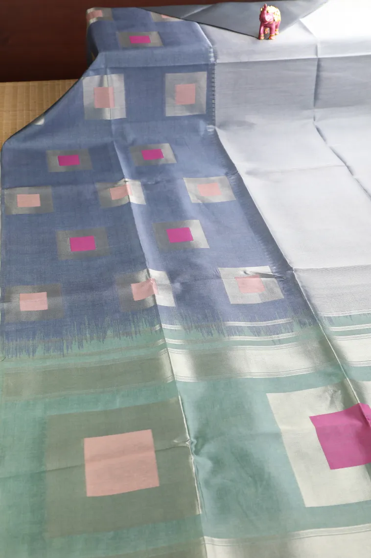 Stone Blue Jute Sarees with Bronze Zari Geometric Shapes view 2