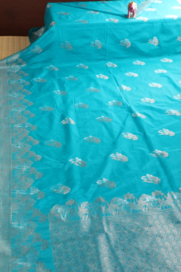 Cerulean Blue Banaras Sarees with Gold And Silver Zari Flower Mottif view 2