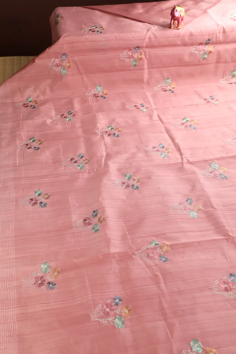 Lemonade Pink Raw Silk Sarees with Thread Zari Flower Mottif view 2