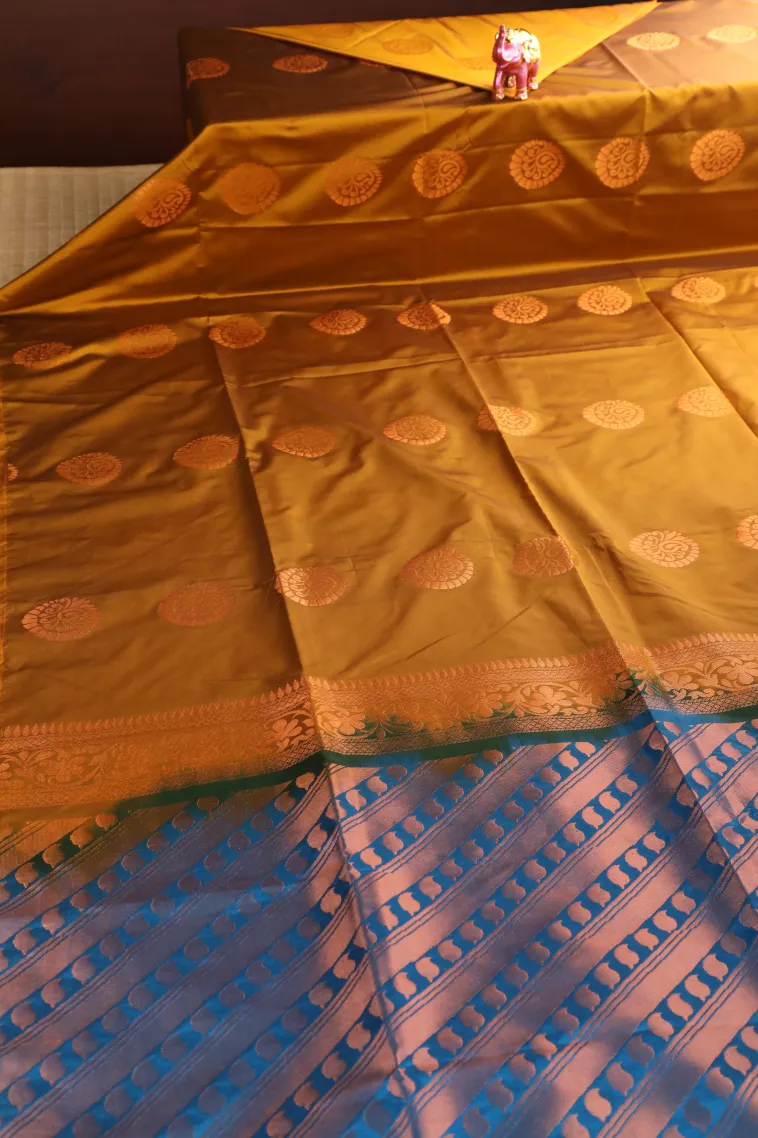 Gold Soft Silk Saree with Copper Zari Mango Puttas view 2