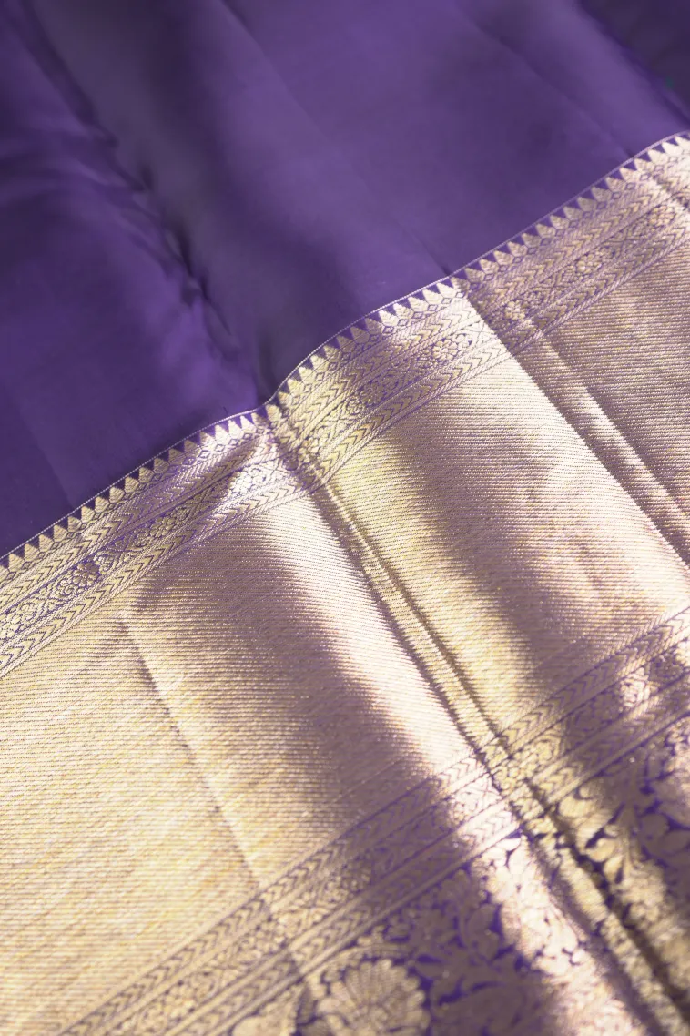 Viola Purple Kanchipuram Silk Sarees with Gold Zari Geometric Shapes view 3