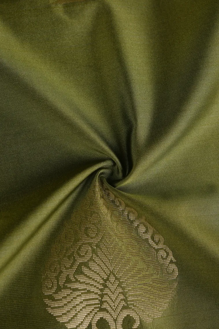 Pickle Green Soft Silk Saree with Gold Zari Tree Mottif view 4