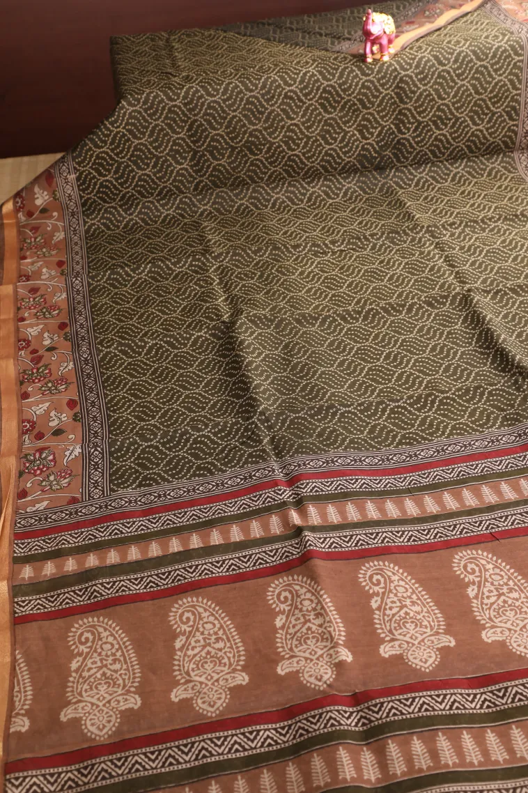 Seaweed Green Chanderi Cotton Sarees Without Zari With Pathik Motifs view 2
