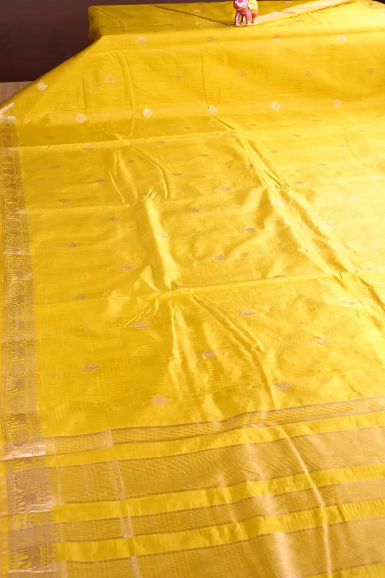 Lemon Yellow Raw Silk Sarees with Gold Zari Rangoli Pattren view 2