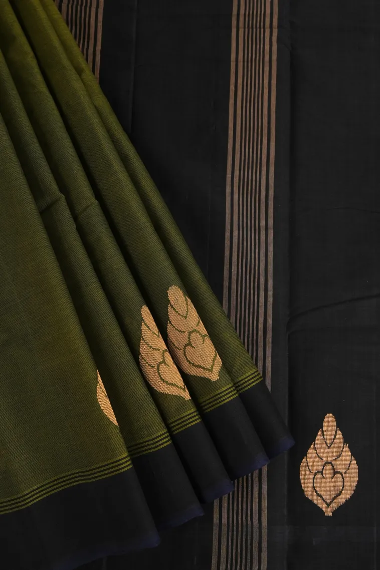 Seaweed Green Kanchi Cotton Sarees with Gold Zari Leaf Puttas