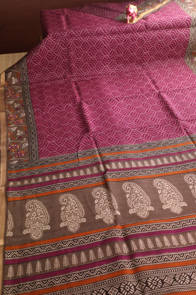Magenta Purple Chanderi Cotton Sarees Without Zari With Pathik Motifs view 2