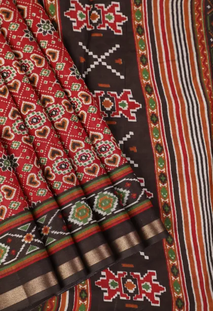 Candy Red Chanderi Cotton Sarees with Gold Zari Geometric Shapes