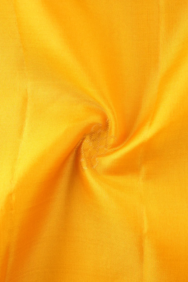 Lemon Yellow Soft Silk Saree with Gold Zari Rangoli Pattren view 4
