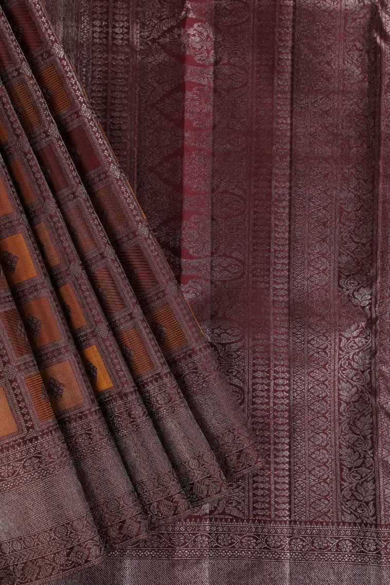 Jam Red Kanchipuram Silk Sarees with Antic Zari Geometric Shapes