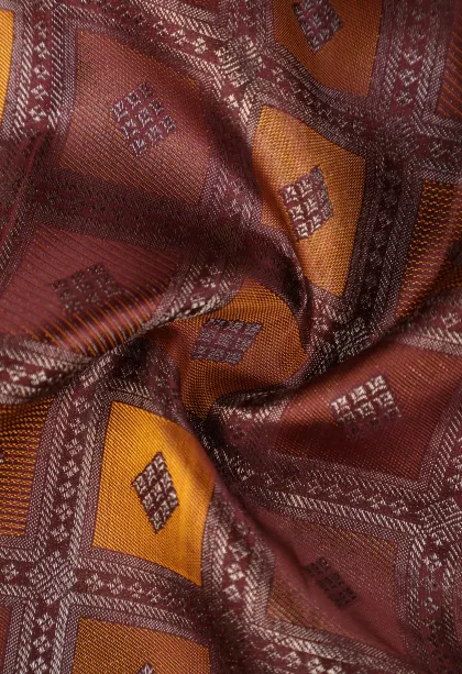 Jam Red Kanchipuram Silk Sarees with Antic Zari Geometric Shapes