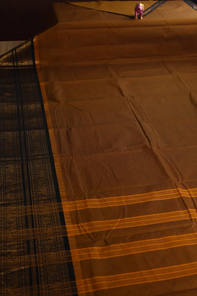 Cider Orange Chettinad Cotton Sarees with Gold Zari Plain view 2